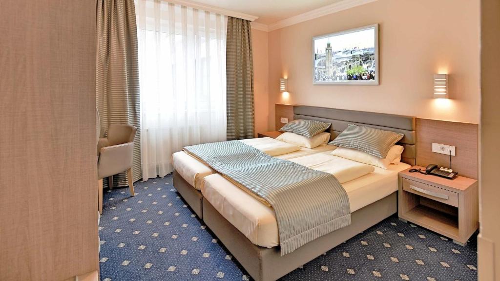 St.Joseph Hotel Hamburg - Reeperbahn St.Pauli Kiez ***