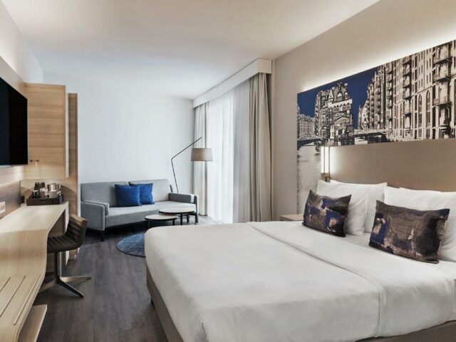 Courtyard by Marriott Hamburg City
